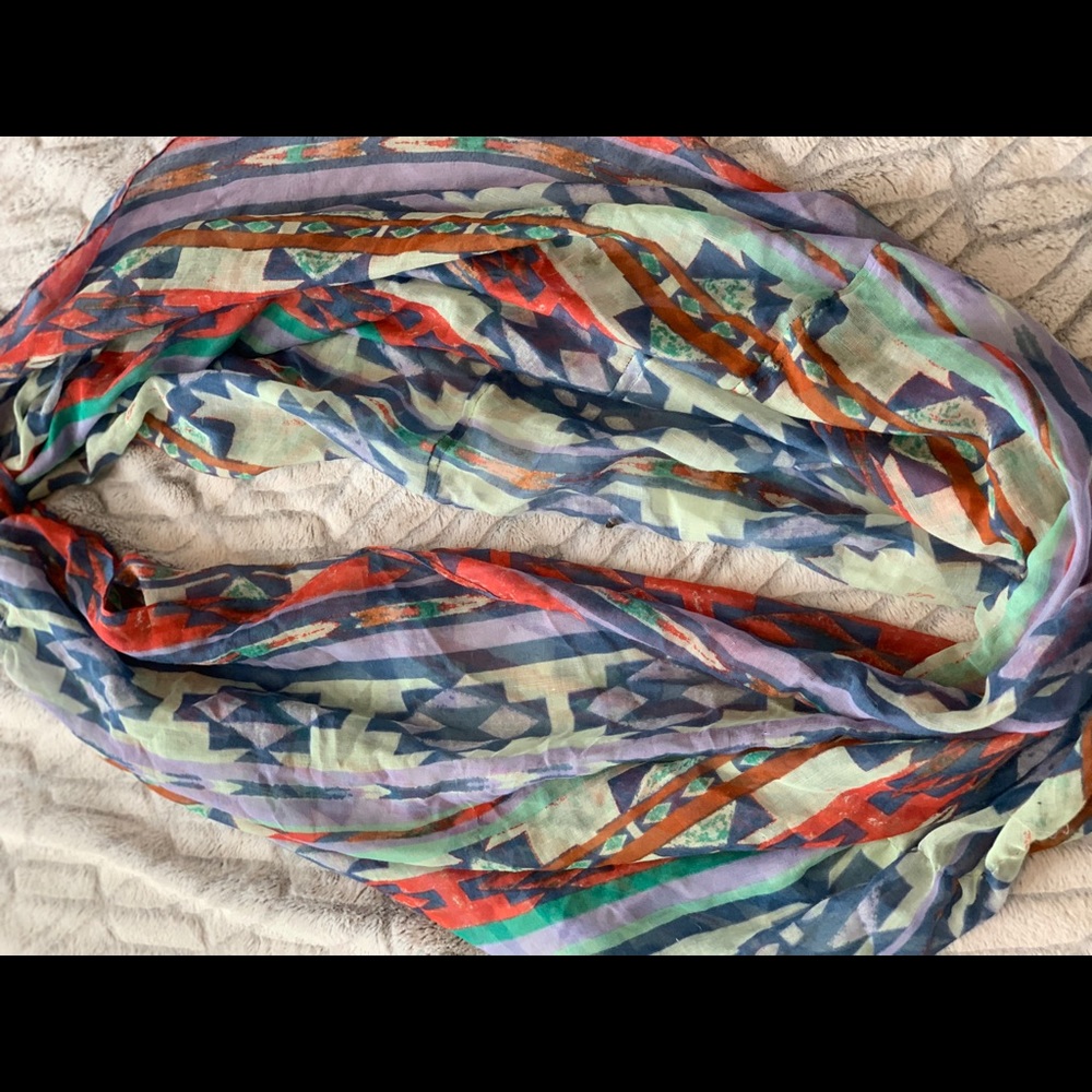 Infinity Scarf - Picture 2 of 3